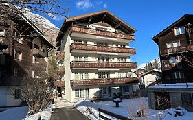 Good Value Apartments By Mountain Exposure